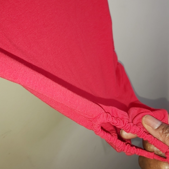 💢SOLD💢Girls Red Toggle Waist Tank Top - Picture 4 of 7